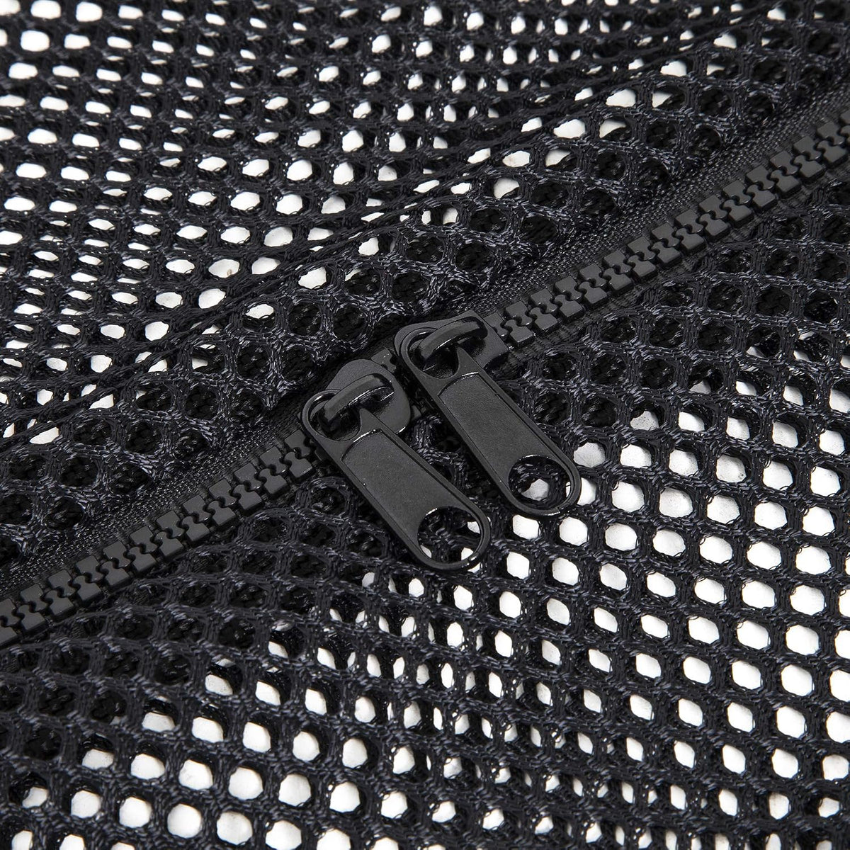 Mesh Duffle Bag – Oversized Breathable Gear Bag with Zipper & Shoulder Strap for Sports, Gym & Travel